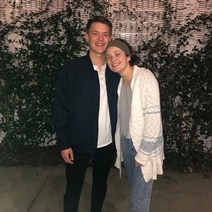 Meet your Posher, Josiah